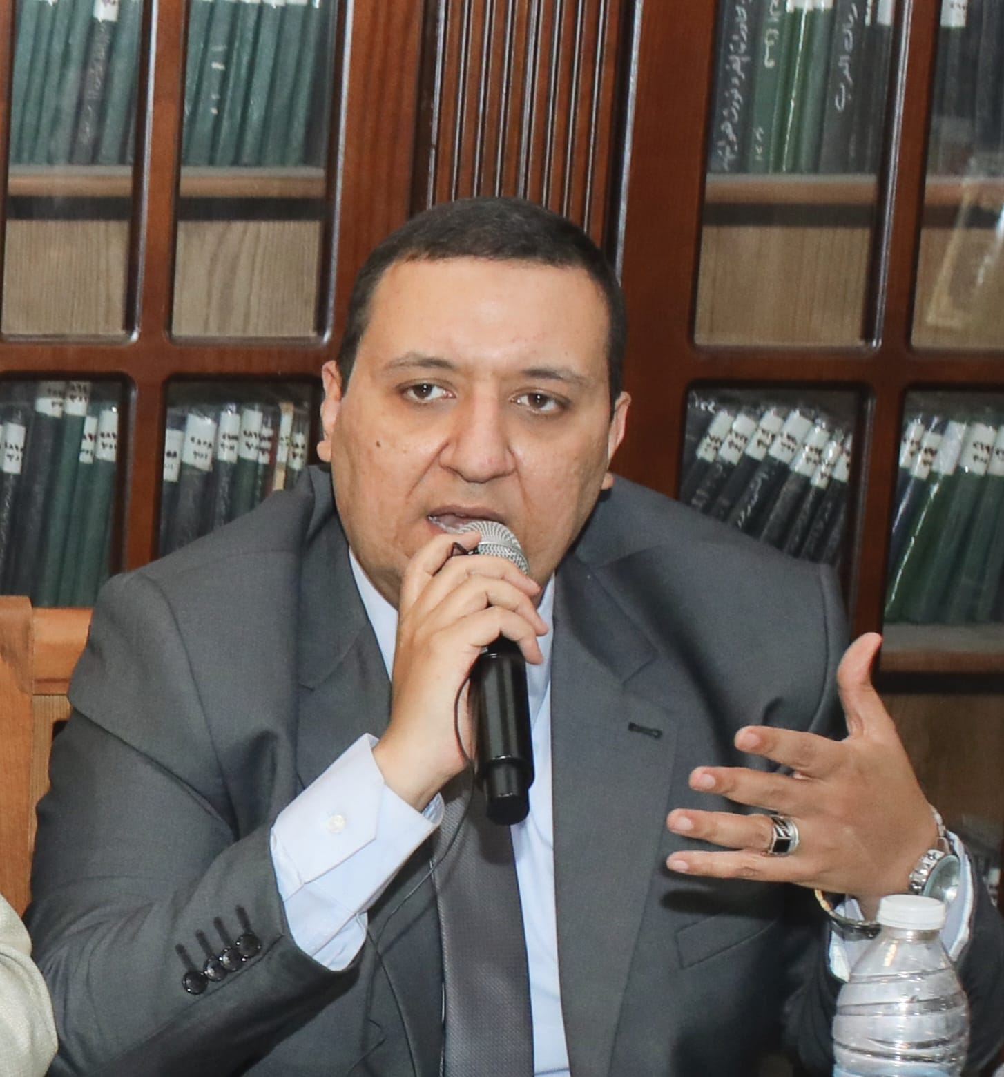 أ.د. عمرو منير